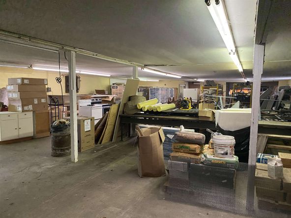 2916 Engle Rd, Fort Wayne, IN 46809